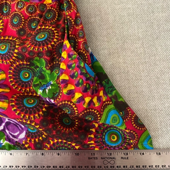 🎉SALE🎉Vibrant Multicolor Patterned Shorts - Picture 9 of 13